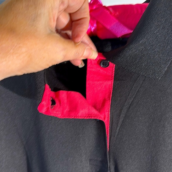 NEW! Black top with pink contrast color trim - Picture 2 of 6